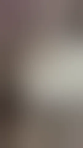 They are not still when you look at me