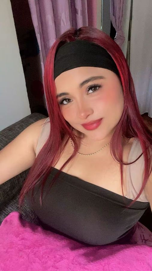 Alicee_Foxx