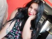 ninakisslove