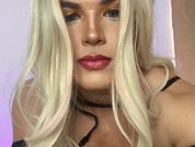 Isabella_Hilton