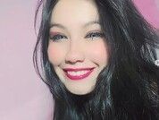 ninakisslove