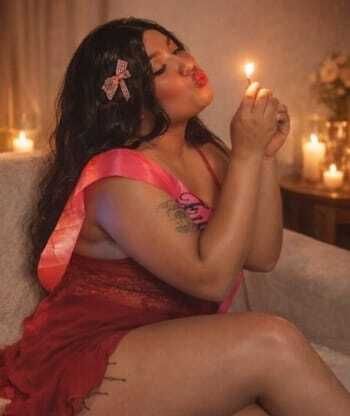Ivonny_Hot
