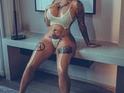 SamanthaJonesOX