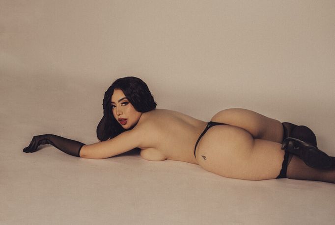 MiaFarkassh