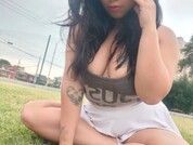 ninakisslove
