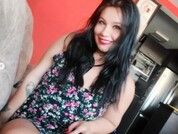 ninakisslove