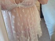 Curvy_Cate