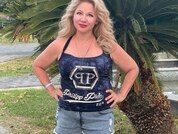 Horny_Stepmom