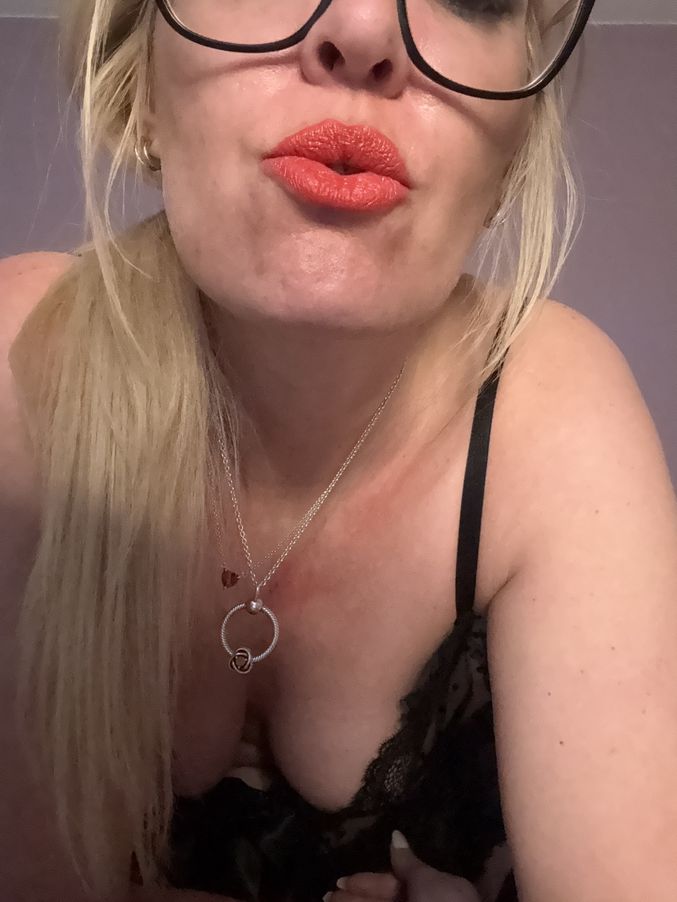 XCandyTeaseX