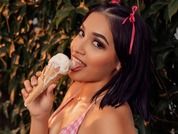 NicoleRosie