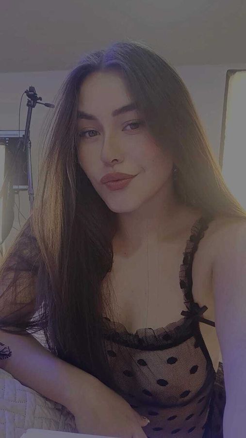 HannaCollins_18