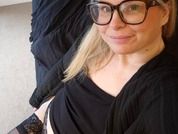 Peachy_English_Blond