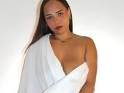 BustyGlow121