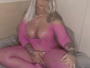xNaughty_Nyomi