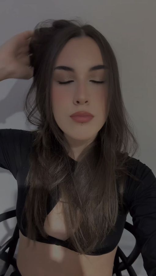 Arya_Bloom