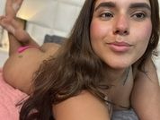 KarinaPretty19