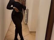 karlaHiltonn