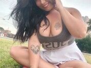 ninakisslove