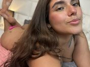 KarinaPretty19