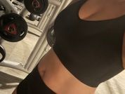 CurvyHannahXX