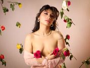 Selene_Leon