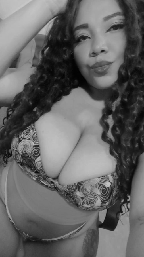 Ivonny_Hot