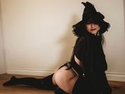 Bustymeg26