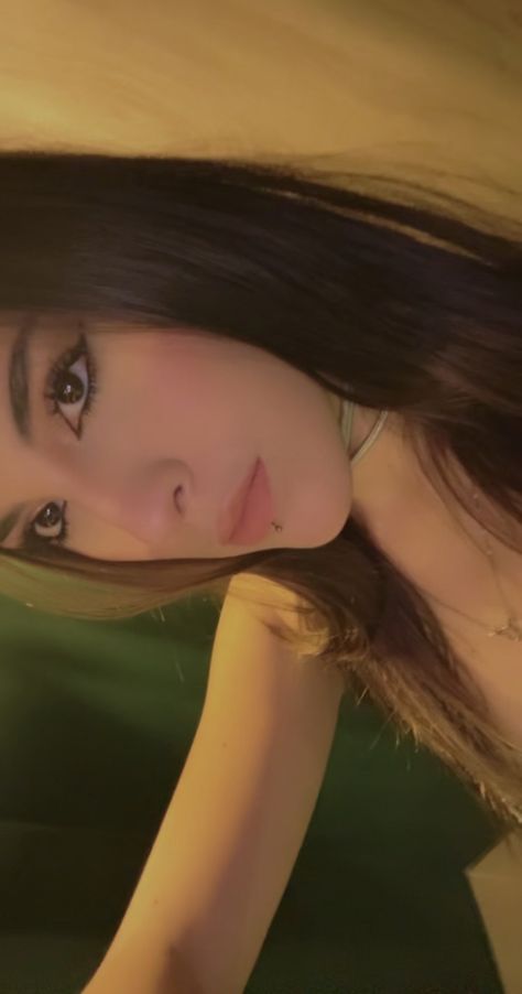 Arya_Bloom