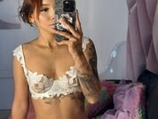 Angell_Petite0111