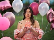 AnnieLeonii