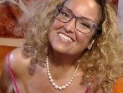 ClaudiaMidwestWife