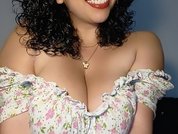 Curly_Sarah