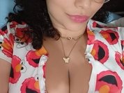 Curly_Sarah