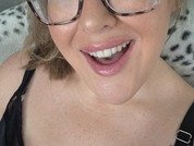 CuteAndCurvyX