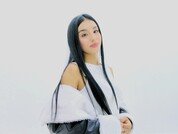 Ema_Velvet