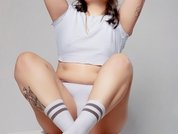 Honniewhitee