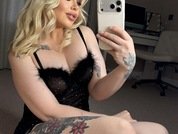 IzzieFoxx