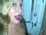 JackieSynn