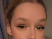 Kitty_Bitty89