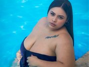 Maya_curvy