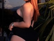 Mia_Greys
