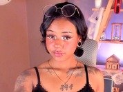 NYXHELLSQUEENS