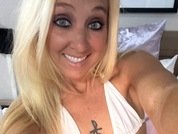 SeXXXYSkyyy
