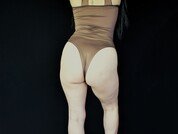 TaniaMature