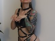 VicktoriaLou