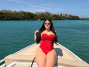 Violeta_Maddox