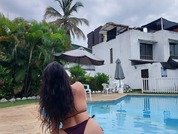 ninakisslove