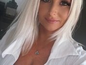xNaughty_Nyomi