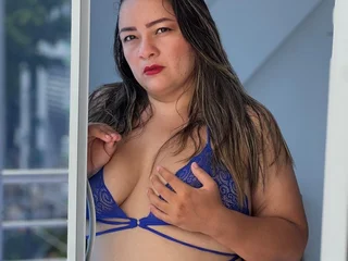 ALEXANDRA_MILF