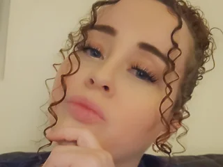 ANGELINEALVAREZ
